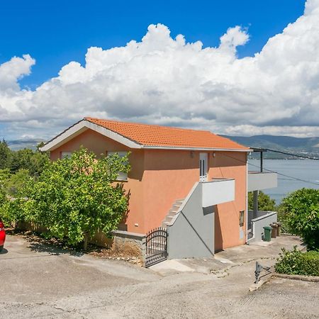 Apartments By The Sea Slatine, Ciovo - 11126 المظهر الخارجي الصورة