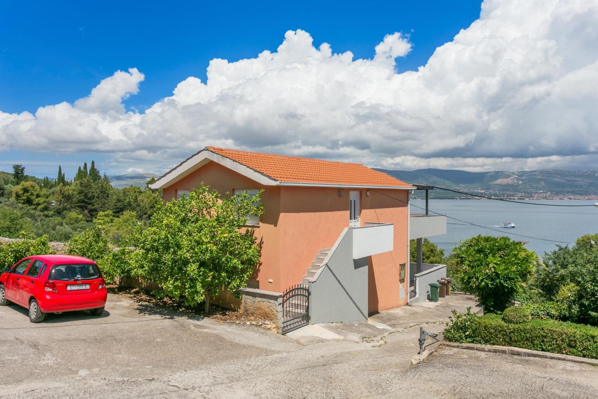 Apartments By The Sea Slatine, Ciovo - 11126 المظهر الخارجي الصورة