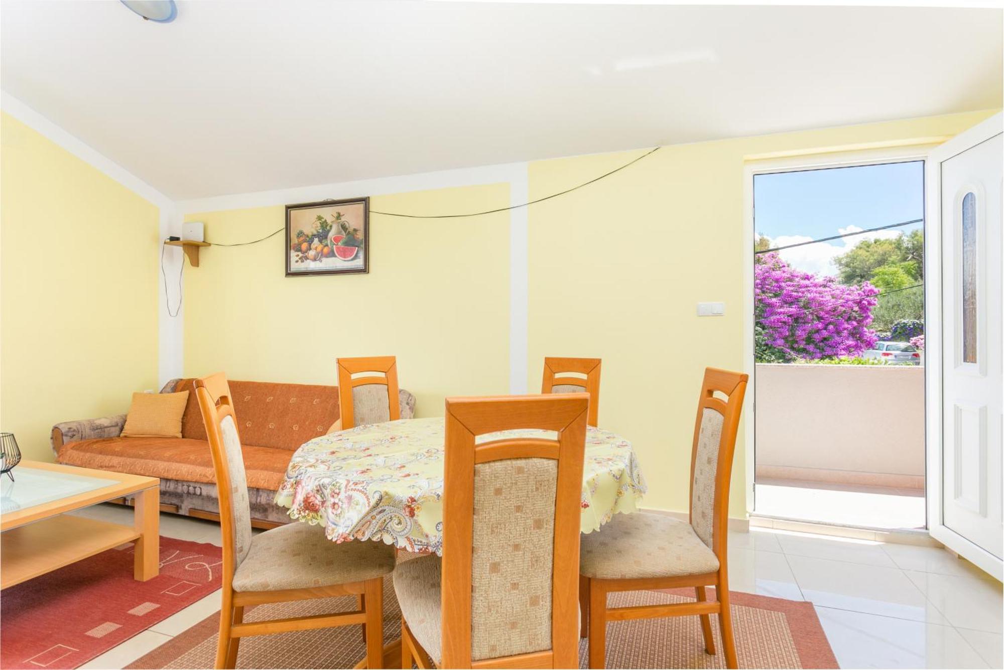 Apartments By The Sea Slatine, Ciovo - 11126 الغرفة الصورة