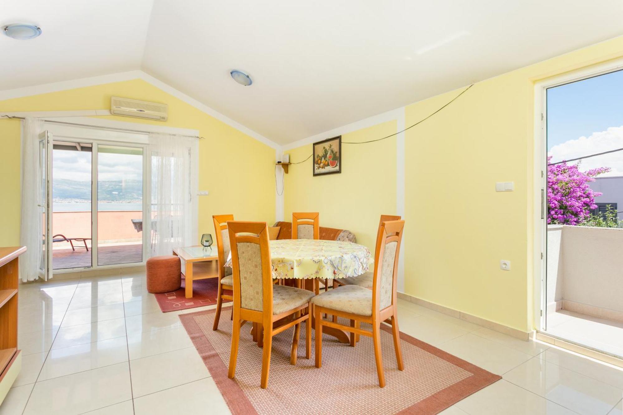Apartments By The Sea Slatine, Ciovo - 11126 المظهر الخارجي الصورة